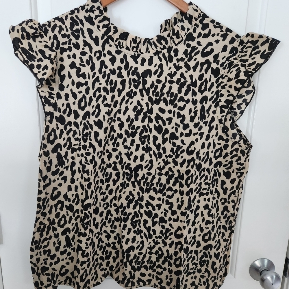 Leopard Print Ruffle Trim Blouse - Picture 8 of 10